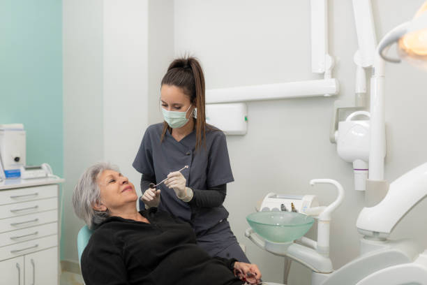 Best Broken or Cracked Tooth Emergency Dentist in Indiantown, FL
