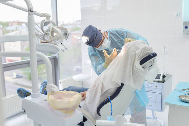 Best Emergency Dentist for Knocked-Out Tooth in Indiantown, FL